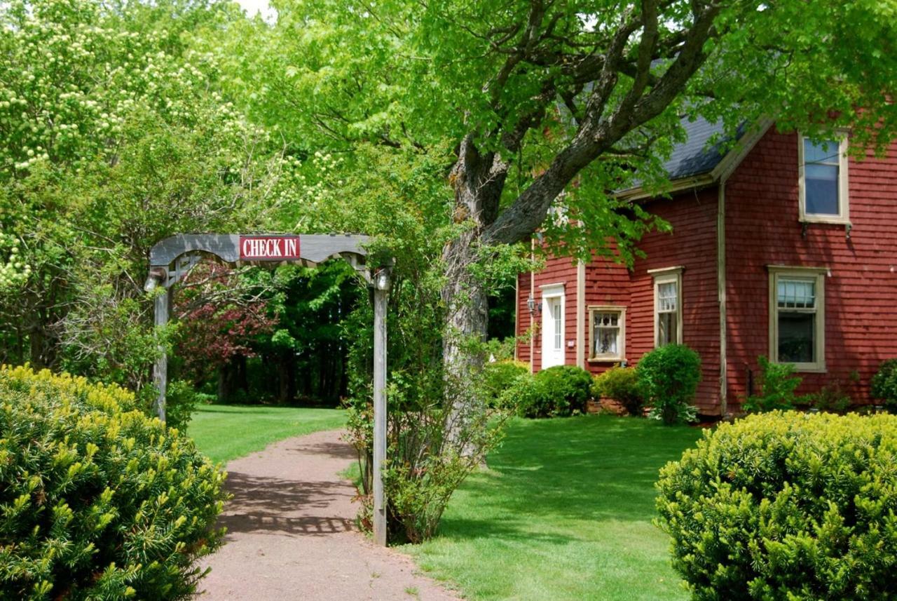 Bugaboo Cottages Summerside Kültér fotó