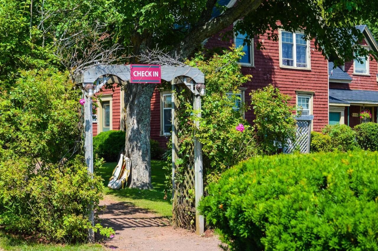 Bugaboo Cottages Summerside Kültér fotó